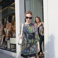 Kylie Minogue spotted shopping in Bond Street photos | Picture 77013